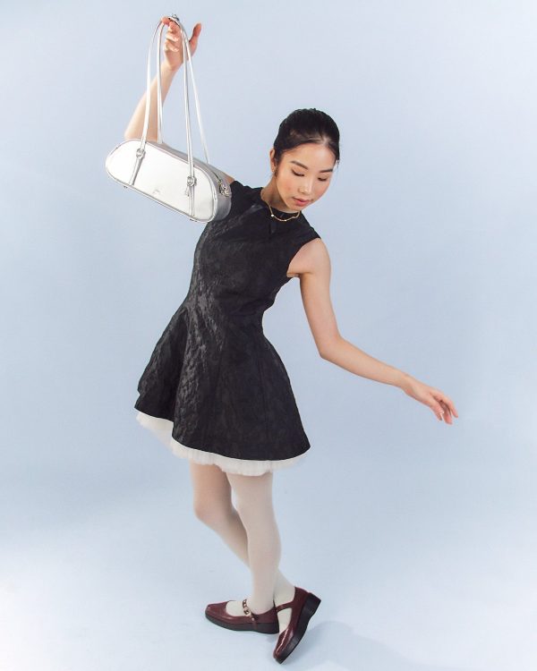 [ON HAND] Baguette Bag in Silver (Matte) Supply