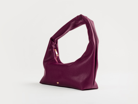 [ON HAND] Small Hobo Bag in Plum (Heavy Pebbled) For Sale