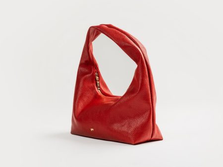 [ON HAND] Medium Hobo Bag in Tomato (Heavy Pebbled) For Sale