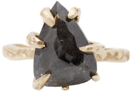 Dark Gray Pear Shaped Claw Ring on Sale