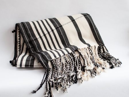 Black & White Enredo Wrap For Sale